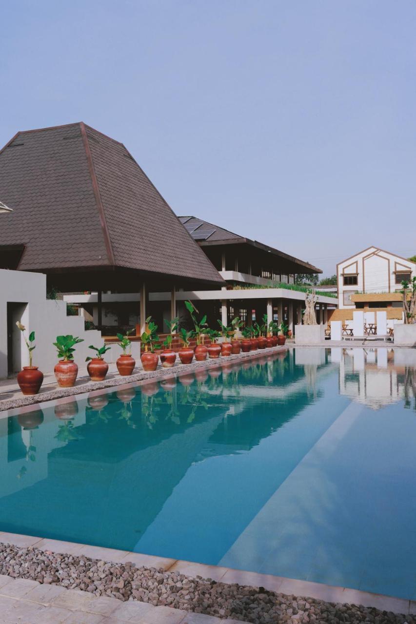 Ayom Java Village Solo Εξωτερικό φωτογραφία